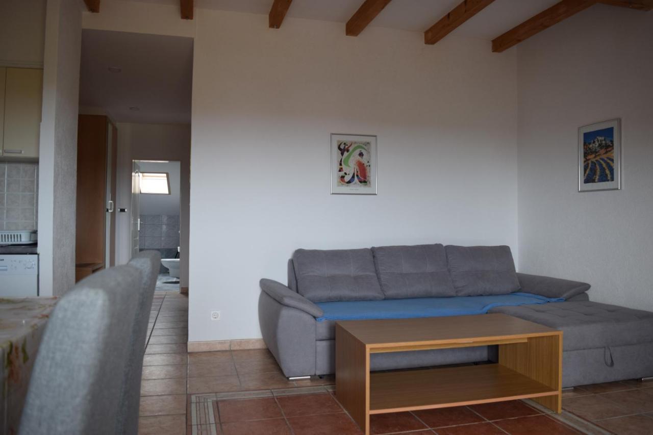 Apartments Grgic Novigrad Istria Exterior foto