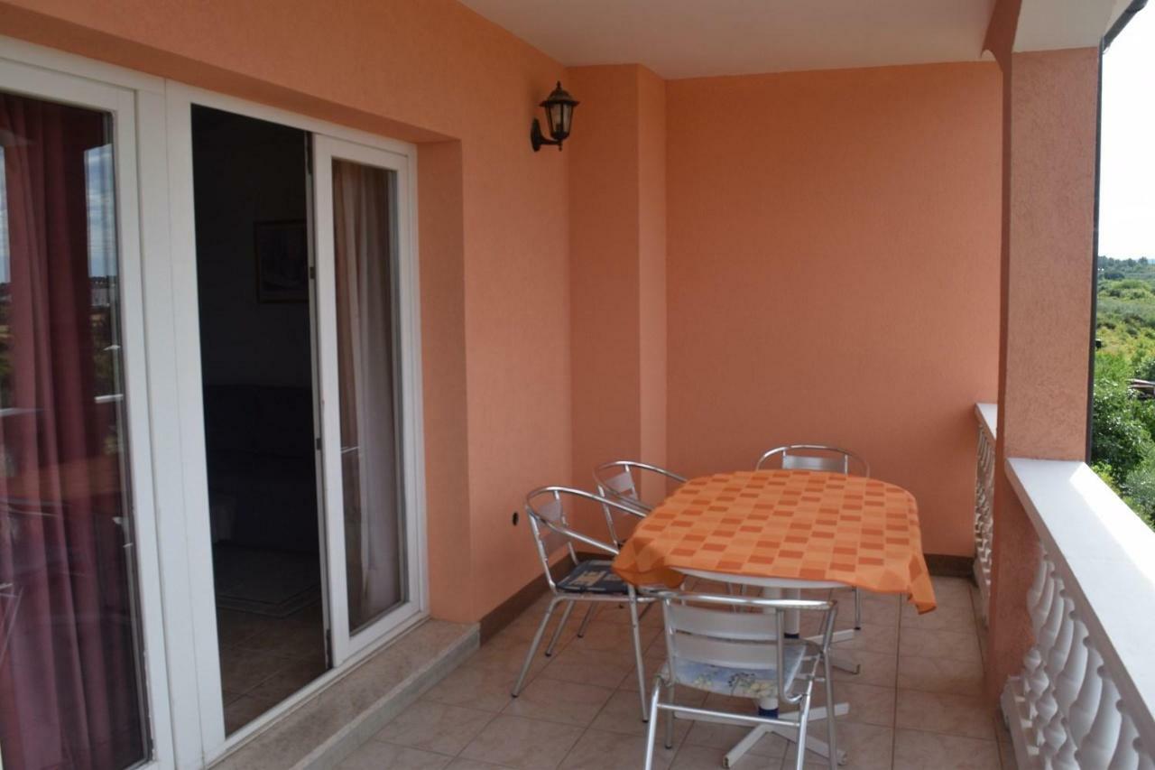 Apartments Grgic Novigrad Istria Exterior foto